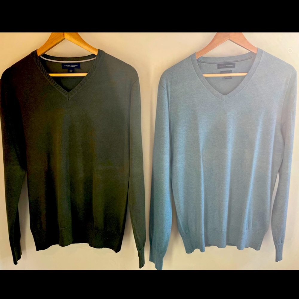 2 Banana Republic Sweaters